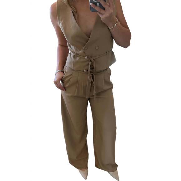 NEW EDIT BY NINE timeless pants in taupe - Picture 3 of 3